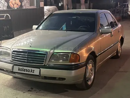 Mercedes-Benz C 220 1995 года за 1 600 000 тг. в Кордай