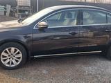 Volkswagen Passat 2015 года за 10 000 тг. в Астана – фото 2