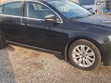 Volkswagen Passat 2015 года за 10 000 тг. в Астана – фото 3