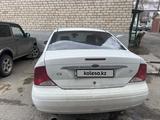 Ford Focus 2001 года за 1 450 000 тг. в Атырау – фото 2