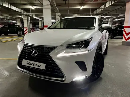 Lexus NX 200 2018 года за 16 290 000 тг. в Алматы – фото 2