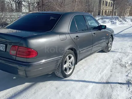 Mercedes-Benz E 230 1996 года за 2 700 000 тг. в Костанай – фото 6