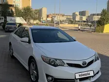 Toyota Camry, 2014