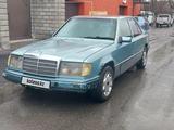 Mercedes-Benz E 230 1992 года за 920 000 тг. в Талдыкорган – фото 4