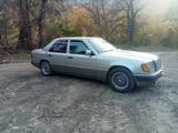 Mercedes-Benz E 230 1990 годаfor1 050 000 тг. в Алматы