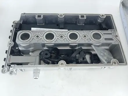 Клапанная крышка за 23 000 тг. в Алматы