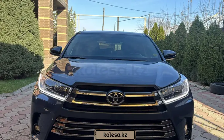 Toyota Highlander 2014 годаүшін14 999 990 тг. в Алматы