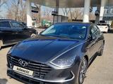 Hyundai Sonata 2021 года за 12 990 000 тг. в Алматы