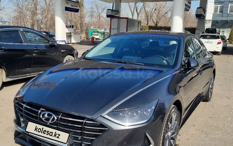 Hyundai Sonata 2021 года за 12 990 000 тг. в Алматы