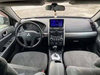 Mitsubishi Galant