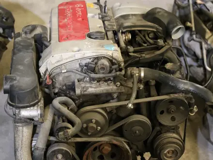 Двигатель M111 (111) плита компрессор 2.3L Mercedes Benz E230 за 400 000 тг. в Атырау – фото 2