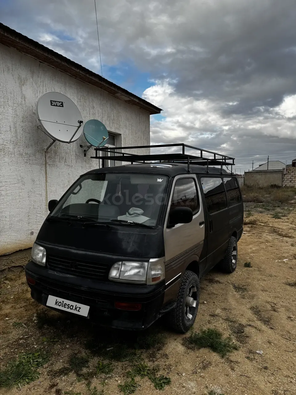 Toyota HiAce, 1994