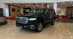 Toyota Land Cruiser 2025 года за 67 990 000 тг. в Костанай – фото 2