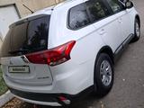 Mitsubishi Outlander 2015 годаүшін9 100 000 тг. в Костанай – фото 2