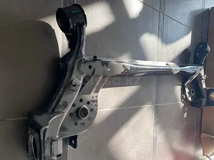Балка передняя, балака задняя Hyundai 19-26 за 50 000 тг. в Алматы – фото 3