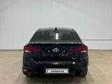 Hyundai Elantra 2018 годаүшін5 230 000 тг. в Астана – фото 3