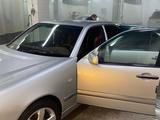 Mercedes-Benz E 320 1996 годаfor3 450 000 тг. в Астана – фото 3