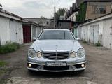 Mercedes-Benz E 320 2004 годаүшін5 700 000 тг. в Алматы – фото 3