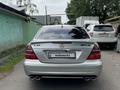 Mercedes-Benz E 320 2004 годаүшін5 550 000 тг. в Алматы – фото 5