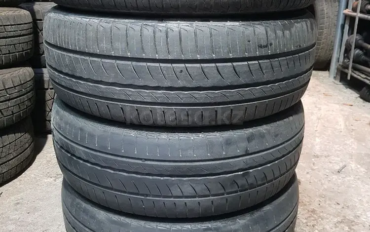 Резина летняя 215/60 r17 pirelli из Японии за 85 000 тг. в Алматы