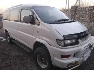 Mitsubishi Delica