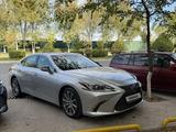 Lexus ES 300h 2018 года за 19 700 000 тг. в Шымкент – фото 4