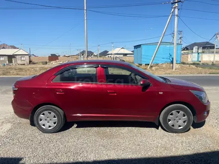 Chevrolet Cobalt 2021 года за 5 500 000 тг. в Туркестан – фото 2