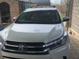 Toyota Highlander 2015 года за 16 600 000 тг. в Шымкент – фото 2