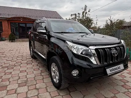 Toyota Land Cruiser Prado 2017 года за 19 000 000 тг. в Актобе – фото 22