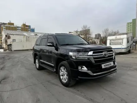 Toyota Land Cruiser 2019 года за 40 000 000 тг. в Караганда – фото 2