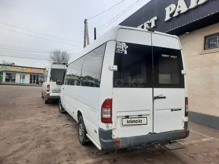 Mercedes-Benz Sprinter 2006 года за 6 200 000 тг. в Алматы – фото 9