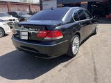 BMW 760 2003 года за 5 500 000 тг. в Алматы – фото 2