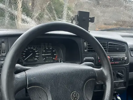 Volkswagen Golf 1993 года за 500 000 тг. в Алматы – фото 4
