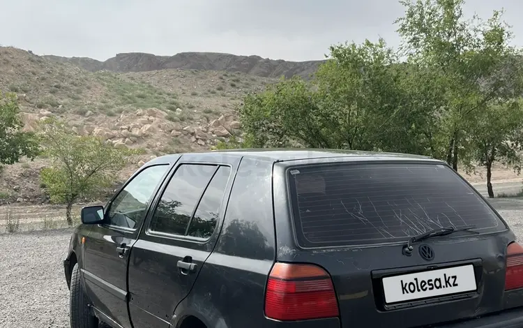 Volkswagen Golf 1993 года за 500 000 тг. в Алматы