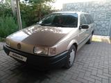 Volkswagen Passat 1989 годаүшін2 250 000 тг. в Караганда