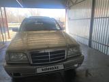 Mercedes-Benz C 180 1995 годаfor1 900 000 тг. в Семей – фото 2
