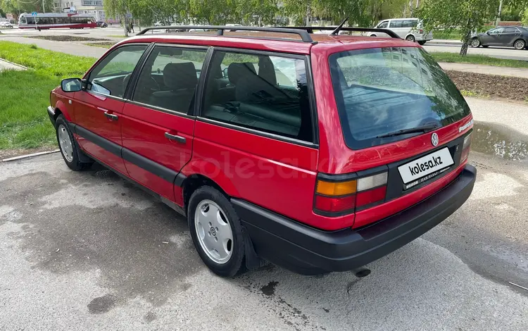 Volkswagen Passat 1993 года за 1 790 000 тг. в Павлодар