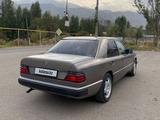 Mercedes-Benz E 230 1992 года за 1 000 000 тг. в Алматы – фото 4