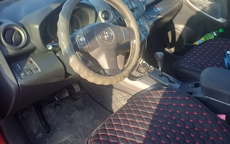 Toyota RAV4 2006 годаүшін6 100 000 тг. в Усть-Каменогорск