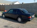 Mercedes-Benz E 280 1993 годаfor1 100 000 тг. в Шымкент