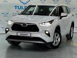 Toyota Highlander 2024 года за 27 000 000 тг. в Алматы