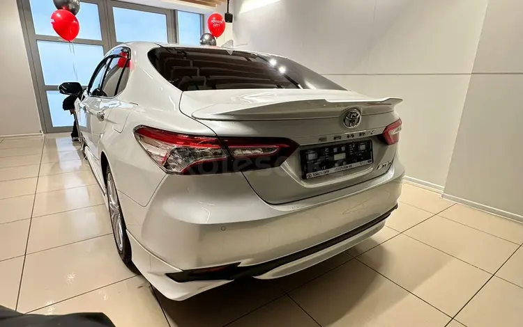 Toyota Camry 2019 года за 16 500 000 тг. в Алматы