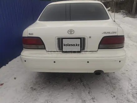 Toyota Avalon 1998 года за 2 500 000 тг. в Семей – фото 2