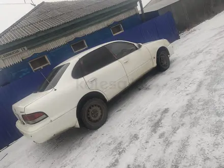 Toyota Avalon 1998 года за 2 500 000 тг. в Семей