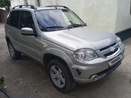 Chevrolet Niva 2015 года за 3 200 000 тг. в Темирлановка – фото 2