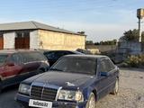 Mercedes-Benz E 200 1990 года за 600 000 тг. в Тараз