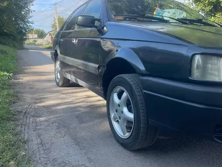 Volkswagen Passat 1992 года за 1 600 000 тг. в Караганда – фото 4