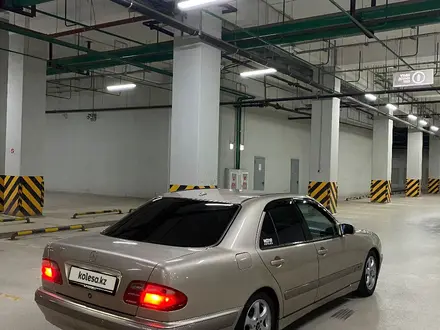 Mercedes-Benz E 320 2001 года за 4 500 000 тг. в Астана – фото 8