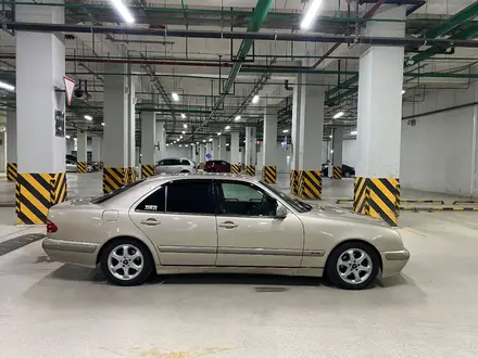 Mercedes-Benz E 320 2001 года за 4 500 000 тг. в Астана – фото 9