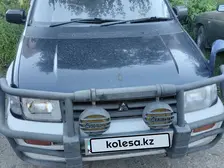 Mitsubishi RVR, 1998